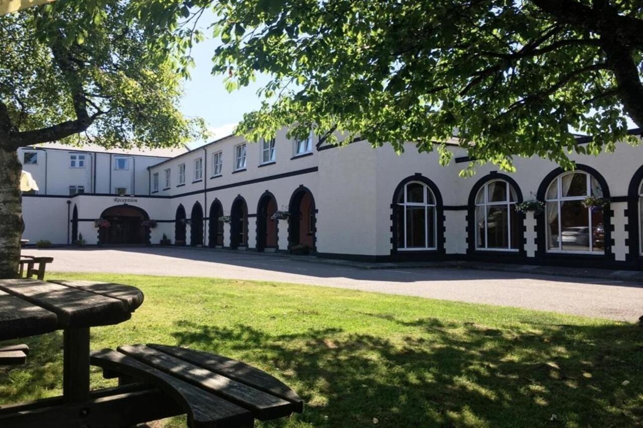 Ben Nevis Hotel & Leisure Club Fort William Exterior photo